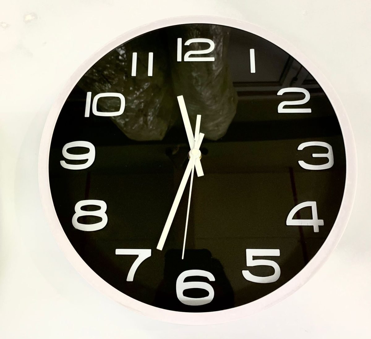 Wall Clock Plain MOQ 120 pcs. FOB π¨π³ $1.90
