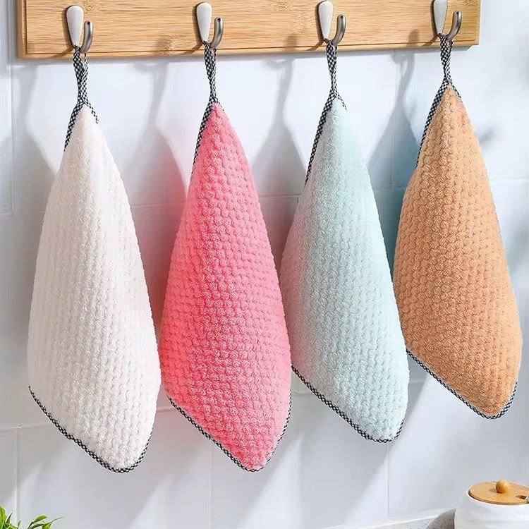 Microfibre Cloth Pack MOQ 600pcs . FOB π¨π³ $0.45 - Image 2